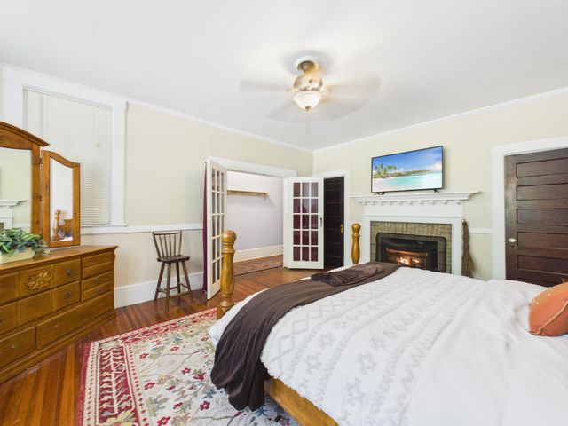 77 High Street, Hinsdale, NH 03451