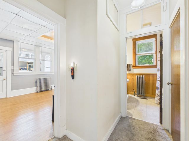 77 High Street, Hinsdale, NH 03451