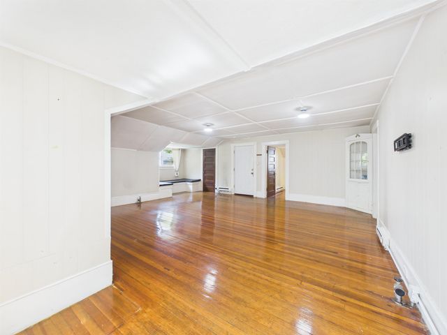 77 High Street, Hinsdale, NH 03451