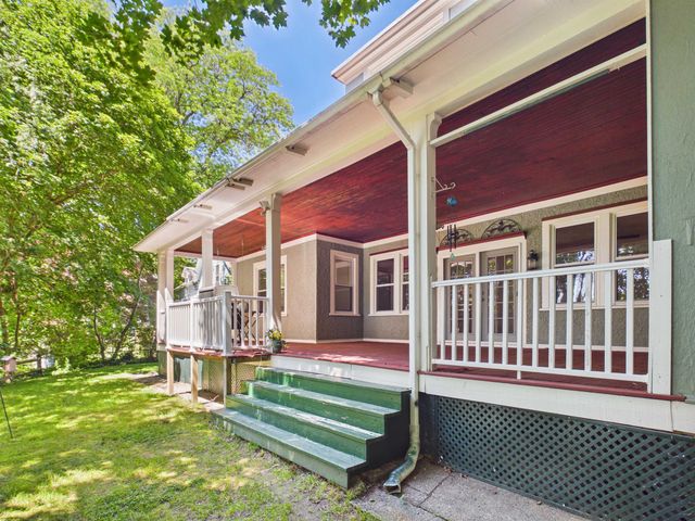 77 High Street, Hinsdale, NH 03451