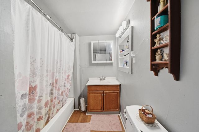 118 E Chestnut Street, Morenci City, MI 49256