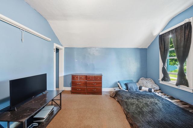 118 E Chestnut Street, Morenci City, MI 49256