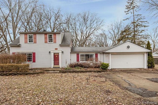 19325 Brentwood Street, Livonia, MI 48152