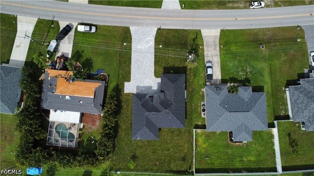 474 NE 2nd PL, Cape Coral, FL 33909