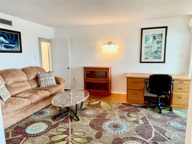 700 MIRROR TERRACE NW 705, Winter Haven, FL 33881