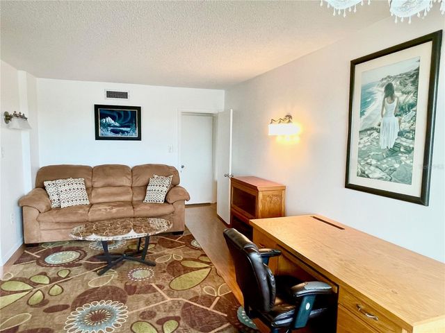 700 MIRROR TERRACE NW 705, Winter Haven, FL 33881
