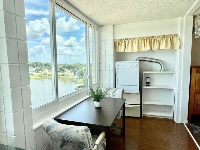 700 MIRROR TERRACE NW 705, Winter Haven, FL 33881