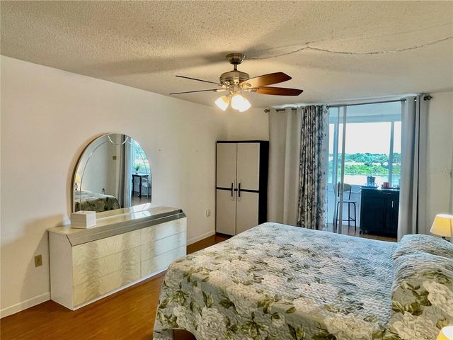 700 MIRROR TERRACE NW 705, Winter Haven, FL 33881