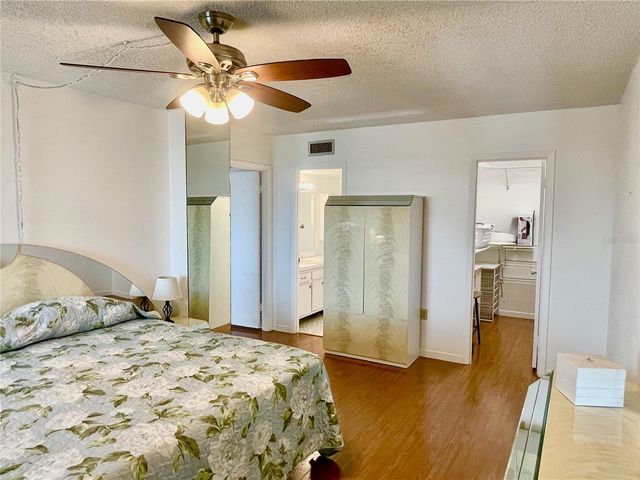 700 MIRROR TERRACE NW 705, Winter Haven, FL 33881
