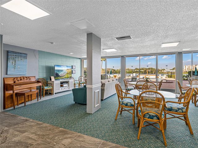 700 MIRROR TERRACE NW 705, Winter Haven, FL 33881