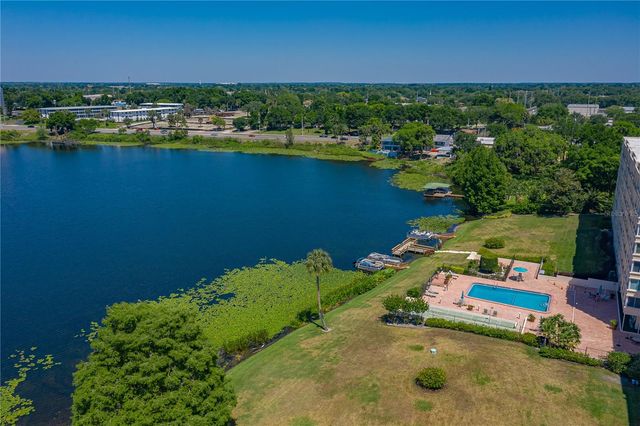 700 MIRROR TERRACE NW 705, Winter Haven, FL 33881