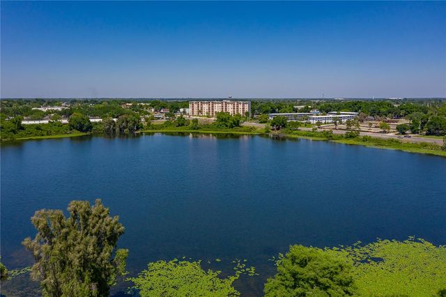 700 MIRROR TERRACE NW 705, Winter Haven, FL 33881