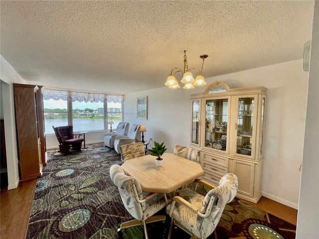 700 MIRROR TERRACE NW 705, Winter Haven, FL 33881