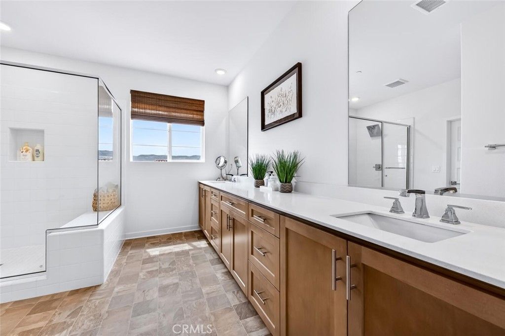 Image 28 of property listing at 1306 Roots Way, Rancho Mission Viejo, CA 92694
