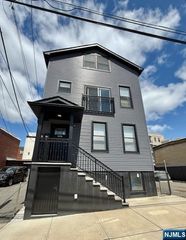 106 Jersey Street (2F), Harrison, NJ 07029