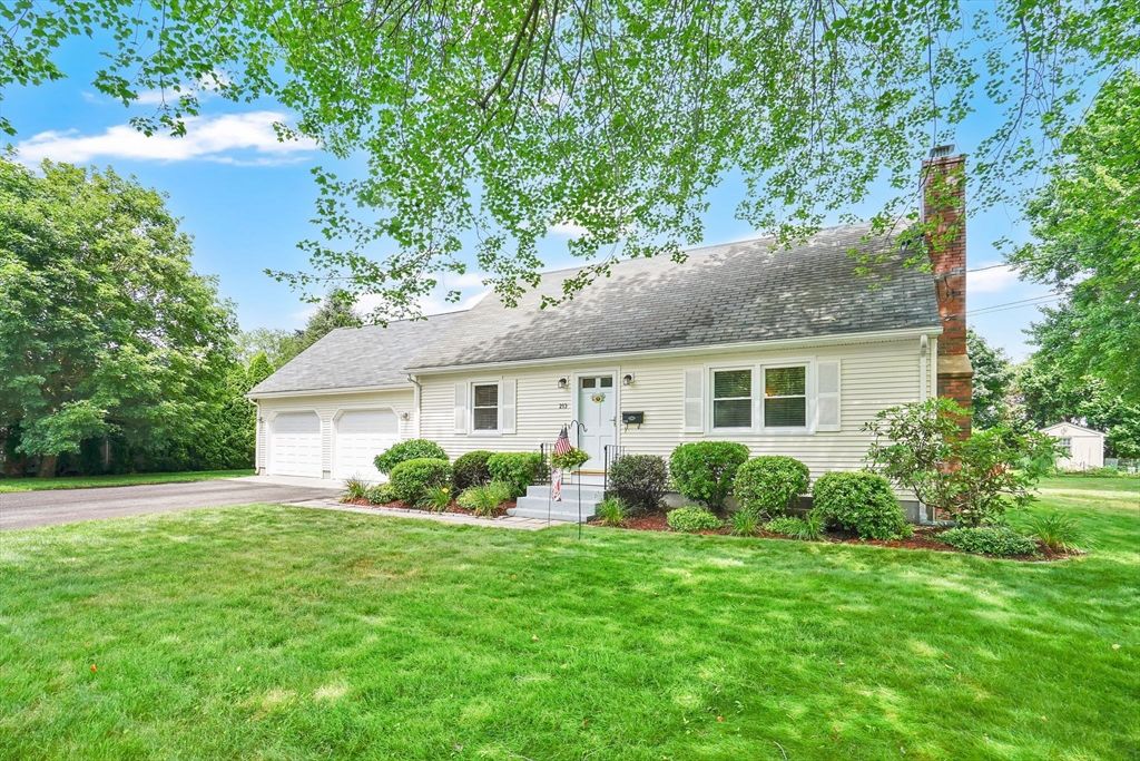 213 Clover Rd, Ludlow, MA 01056