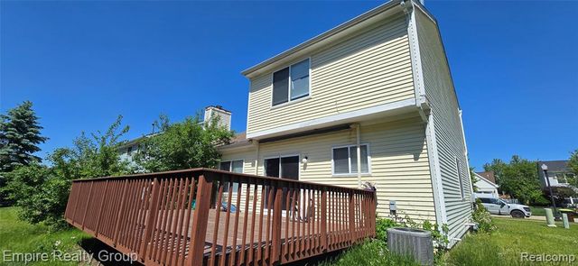 590 Thornhill Court, Belleville, MI 48111