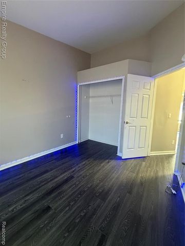 590 Thornhill Court, Belleville, MI 48111