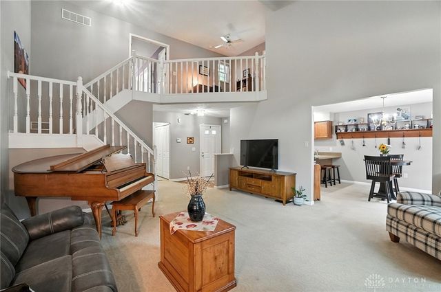 821 Cobblestone Drive, Troy, OH 45373