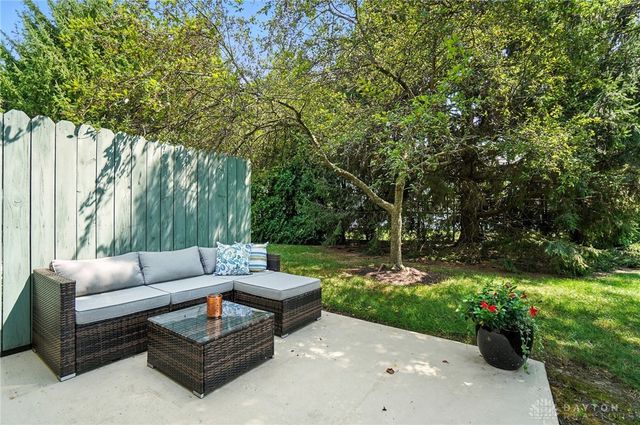 821 Cobblestone Drive, Troy, OH 45373