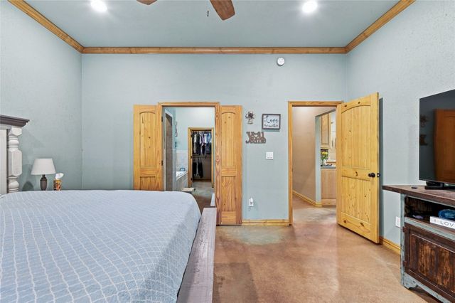 45 Halliburton Drive, Bells, TX 75414