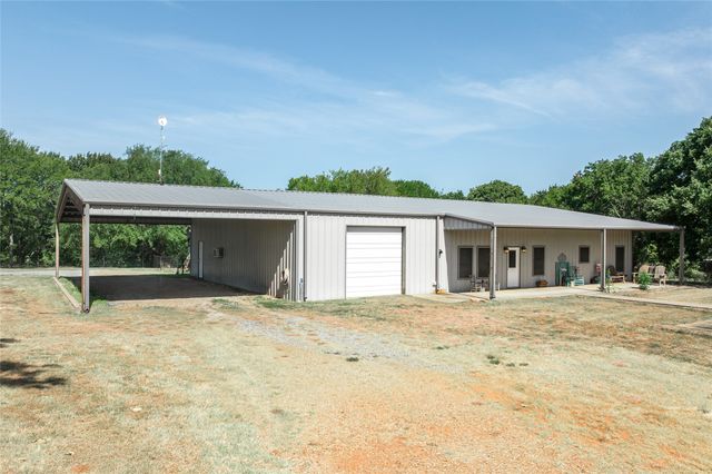 45 Halliburton Drive, Bells, TX 75414