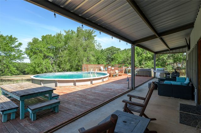 45 Halliburton Drive, Bells, TX 75414