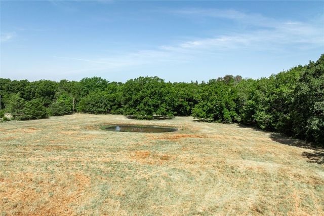 45 Halliburton Drive, Bells, TX 75414