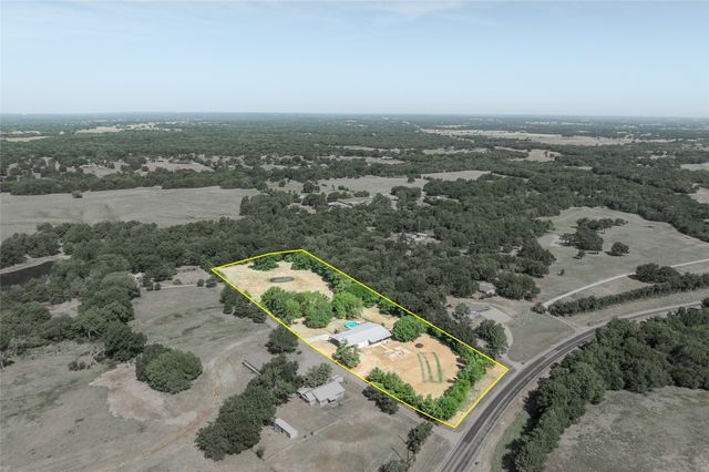 45 Halliburton Drive, Bells, TX 75414
