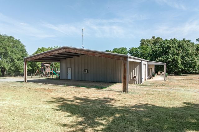 45 Halliburton Drive, Bells, TX 75414