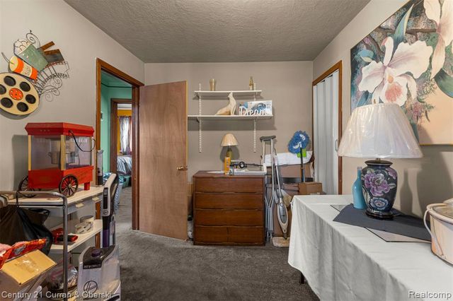 19641 Henry Street, Melvindale, MI 48122