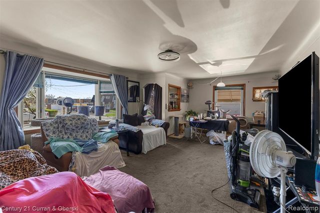 19641 Henry Street, Melvindale, MI 48122