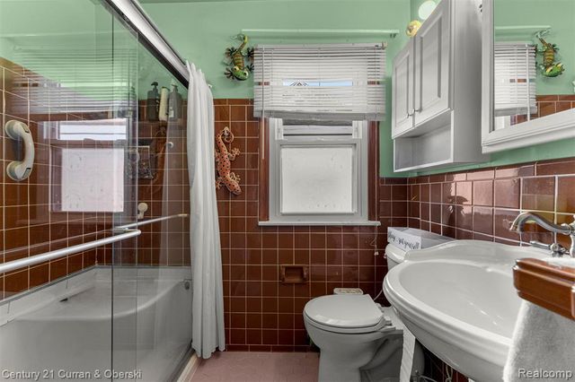 19641 Henry Street, Melvindale, MI 48122