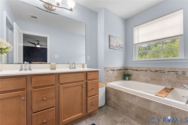 5112 Weatherby Dr, Chester, VA 23831