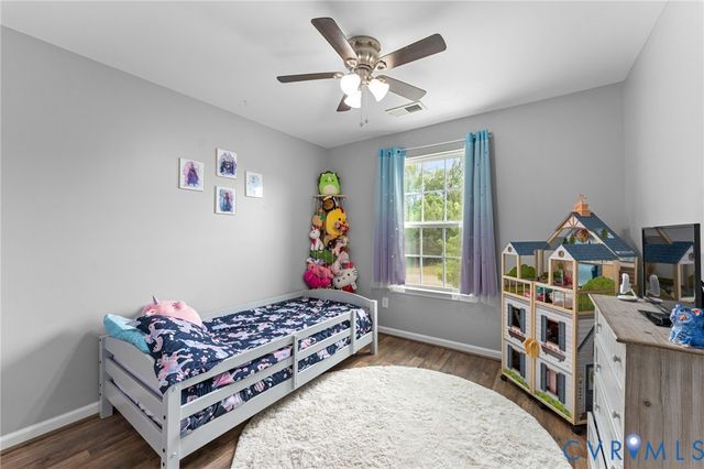5112 Weatherby Dr, Chester, VA 23831
