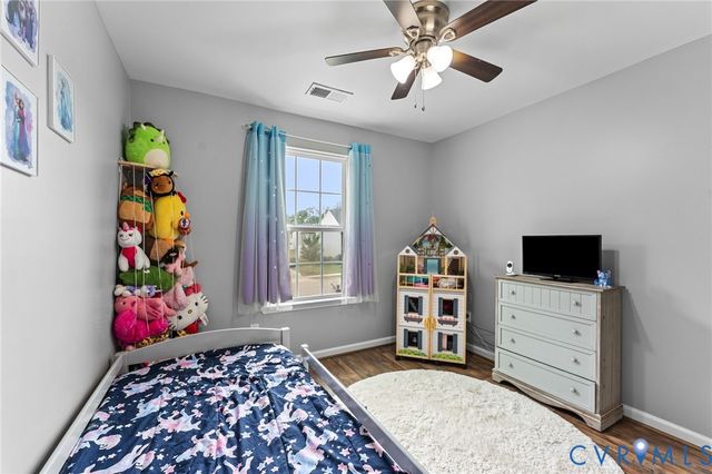 5112 Weatherby Dr, Chester, VA 23831