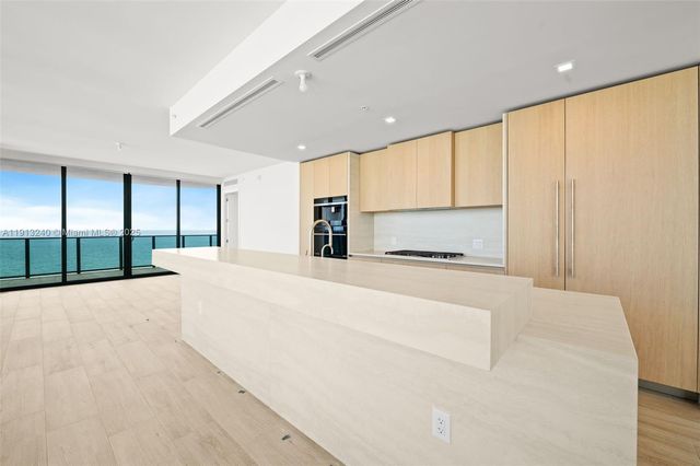 900 N Ocean Blvd 1606, Pompano Beach, FL 33062