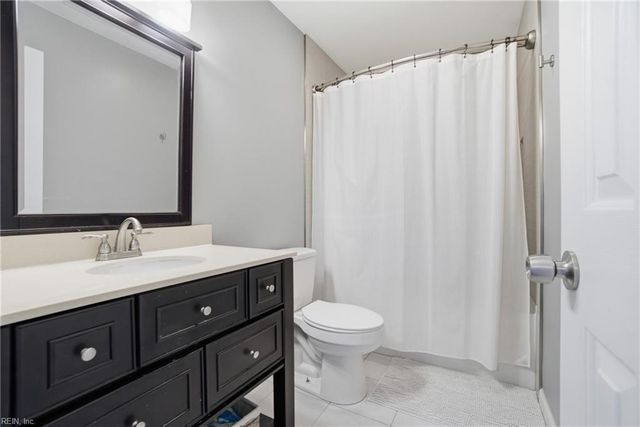 157 Golden Maple DR, Virginia Beach, VA 23452