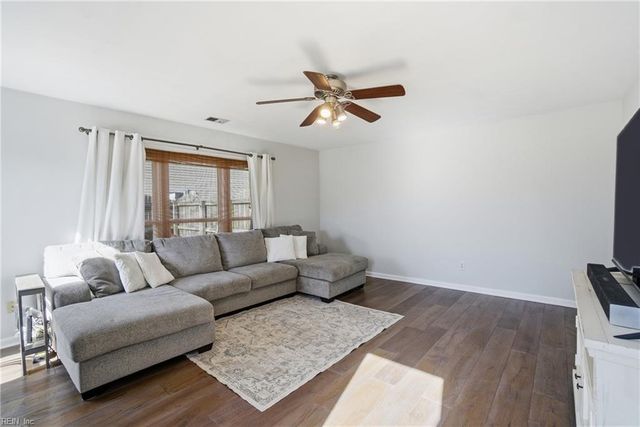 157 Golden Maple DR, Virginia Beach, VA 23452