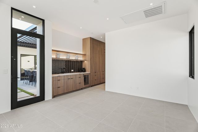 8618 E IRISH HUNTER Trail, Scottsdale, AZ 85258