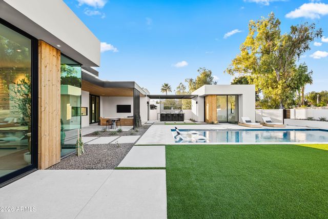 8618 E IRISH HUNTER Trail, Scottsdale, AZ 85258