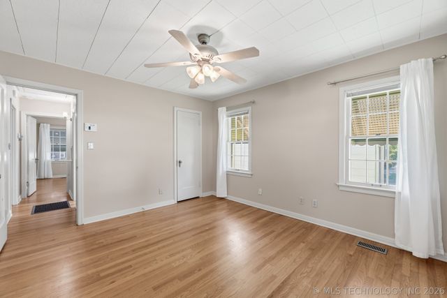 1213 S Vandalia Avenue, Tulsa, OK 74112