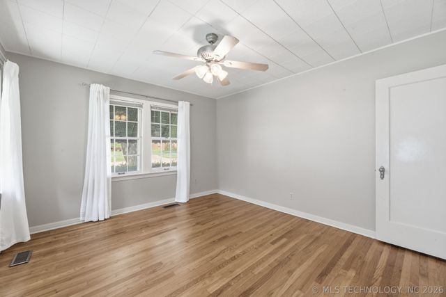 1213 S Vandalia Avenue, Tulsa, OK 74112