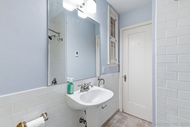 1213 S Vandalia Avenue, Tulsa, OK 74112