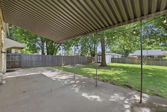 1213 S Vandalia Avenue, Tulsa, OK 74112