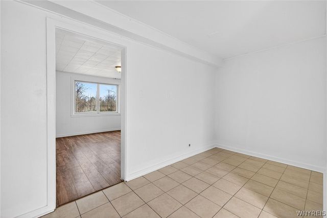 32 Curwood Court 26, Tonawanda, NY 14150