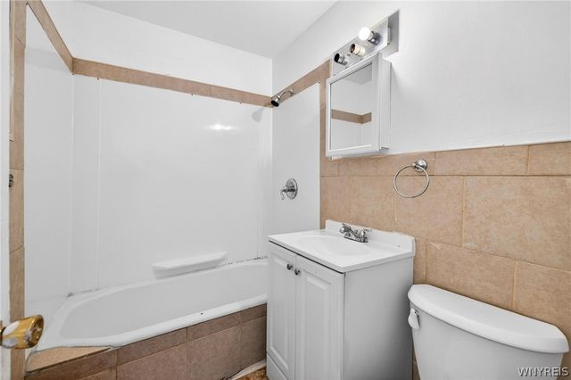 32 Curwood Court 26, Tonawanda, NY 14150