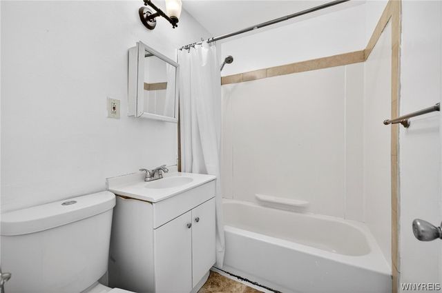 32 Curwood Court 26, Tonawanda, NY 14150