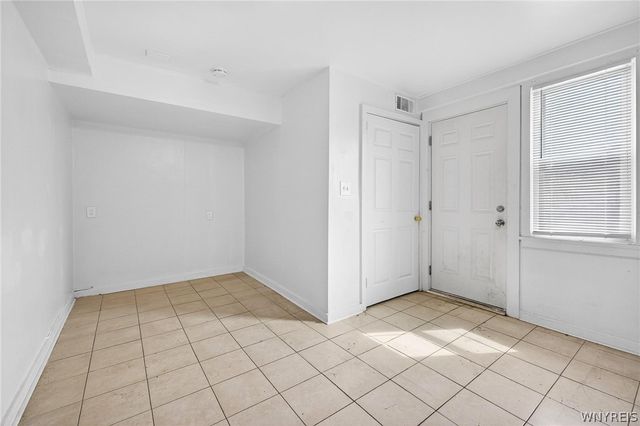 32 Curwood Court 26, Tonawanda, NY 14150