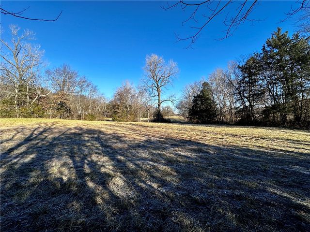 14774 Cove Creek Road, Prairie Grove, AR 72753